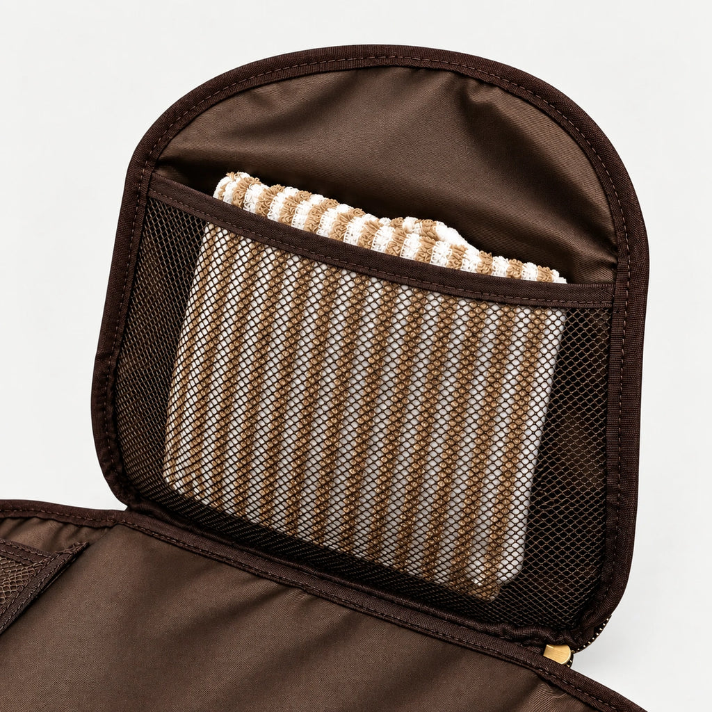 Travel Bag for Clothes - Model with Wheels - Atelier